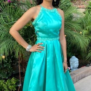 Satin prom / evening gown